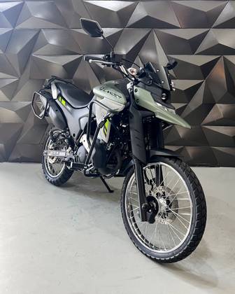YAMAHA XTZ 250 LANDER CONNECTED 